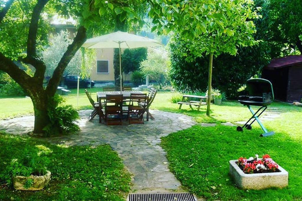 Apartment Piccolo Borgo Castelveccana Εξωτερικό φωτογραφία